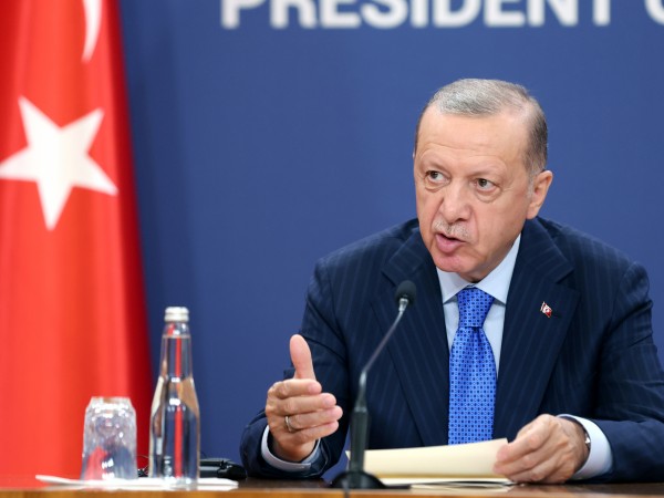 Турция се придържа към балансирани действия спрямо Русия.Още по темата7