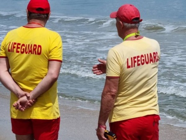 Причината за смъртта на 69-годишния спасител, който почина на плажа,