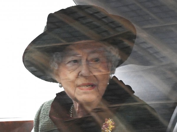 Снимка: Кралски експерт: Случва се нещо сериозно с кралица Елизабет II