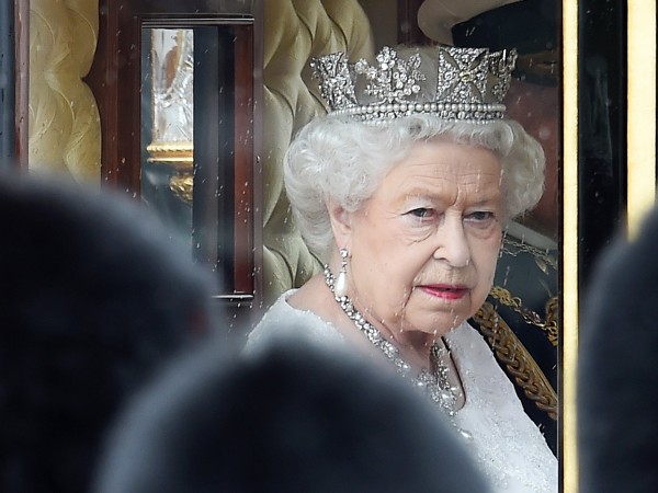 Британската кралица Елизабет Втора почина спокойно днес следобед, съобщи тази