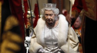 Кралица Елизабет Втора като личност беше изключителна фигура която обединяваше