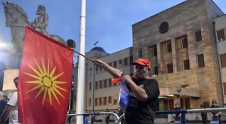 Македонската опозиция внесе инициативата за процедура по събиране на подкрепа