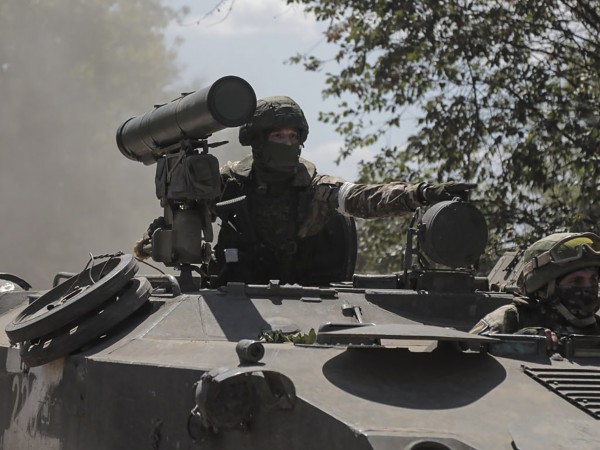 Руските въоръжени сили обявиха днес, че нанасят масирани удари срещу