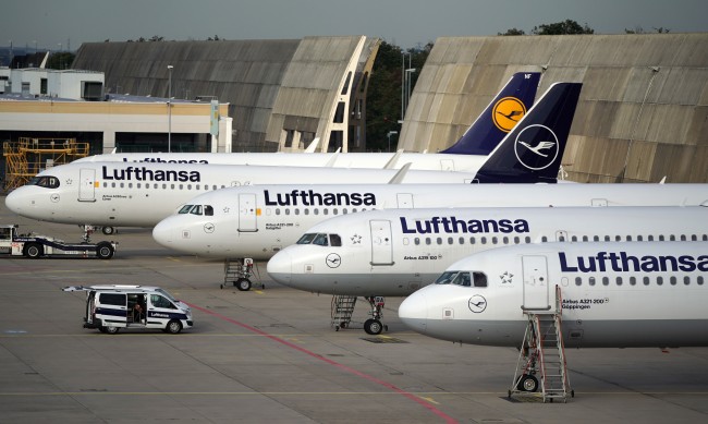 Lufthansa     ,     