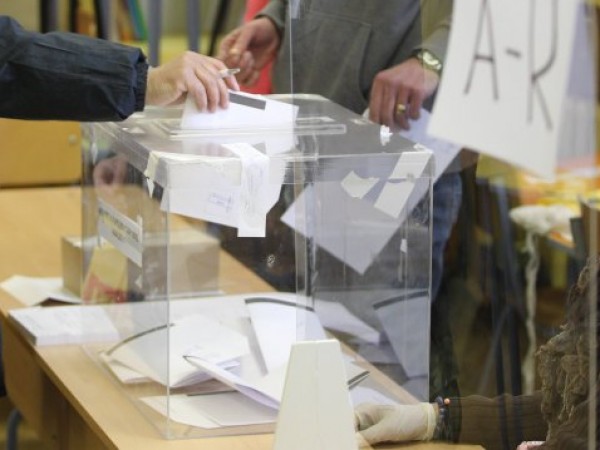 На 2 октомври 2022 г. предстоят предсрочни парламентарни избори -