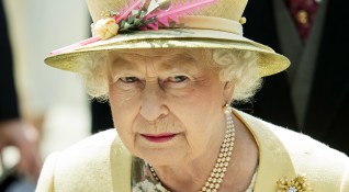 Великобритания запази национална минута мълчание в памет на кралица Елизабет