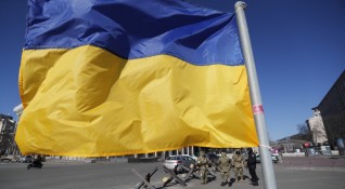 Говорителят на украинския президент Сергей Никифоров заяви че след референдумите