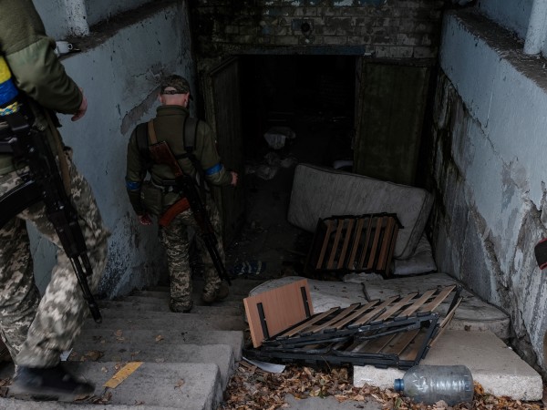Въоръжените сили на Украйна отблъснаха в петък руски атаки срещу
