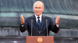 Възможностите на Путин се изчерпват твърди военният експерт Франц Щефан
