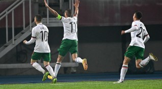България тресна с 1 0 Северна Македония в Скопие и записа