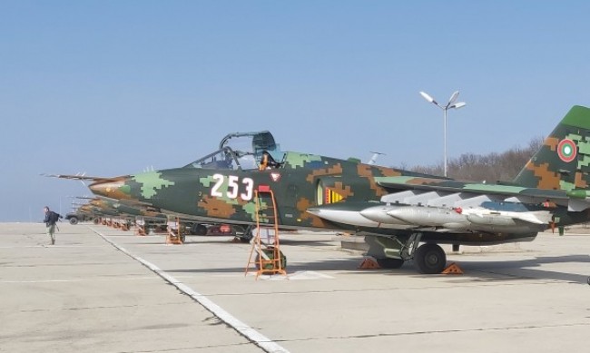 Открита е черната кутия на разбилия се Су-25