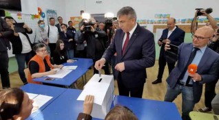 За пореден път българските избиратели не овластиха никого еднопартийно да