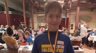 Калоян Гешев стана новия световен шампион по умствена скоростна математика