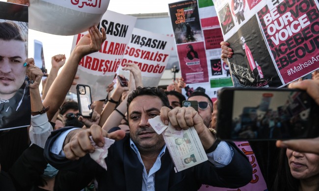 Журналисти срещу нов медиен закон в Турция