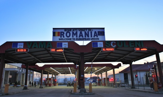 Див запад в средата на Европа: Как двама германци обидиха България и Румъния 
