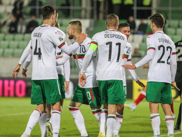 Българският национален отбор по футбол ще започне пътя си в