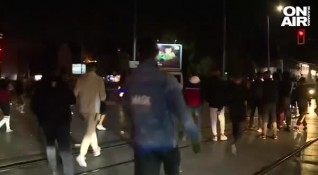 Блокади на възлови кръстовища и напрежение в София за втора
