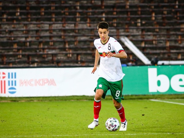 Сезонът в Бундеслигата върви много добре за българския национал Илия