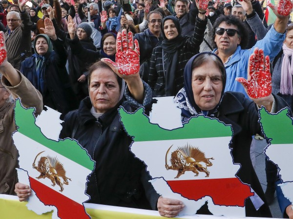 ЕС наложи санкции на иранската морална“ полиция, заради смъртта на