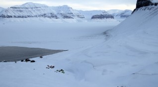 Вируси от Арктика запазени досега в леда може да се