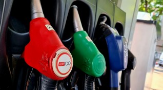 Мерки срещу високите цени на дизела и бензина внасят от