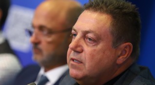 Българският лекарски съюз настоява за оставката на управителя на НЗОК