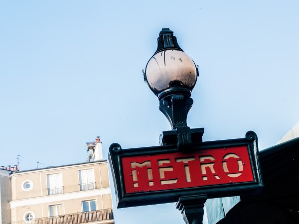 Персоналът на метрото в Париж и Лондон обяви големи протести