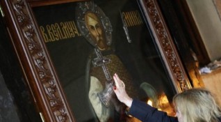 Православната църква почита днес паметта на светите мъченици Мина Виктор
