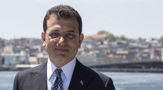Турската прокуратура настоява за забрана за политическа дейност на кмета