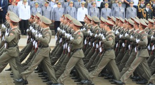 Сухопътните войски на Българската армия ще отбележат 137 ата годишнина от