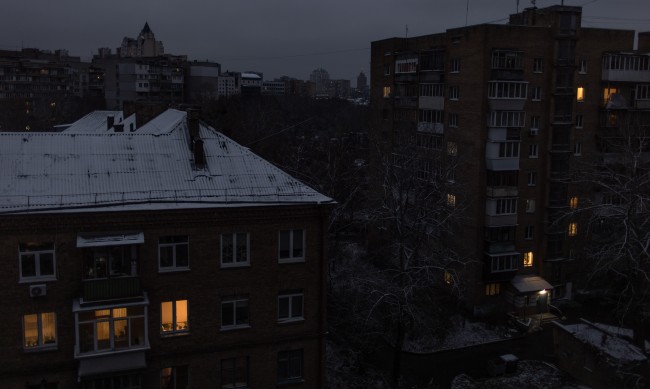 Призовават украинците да напуснат страната през зимата
