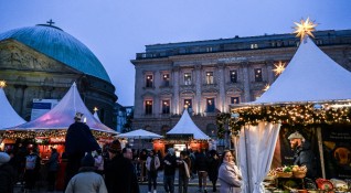 Коледни базари които са знакови за Германия вече радват както