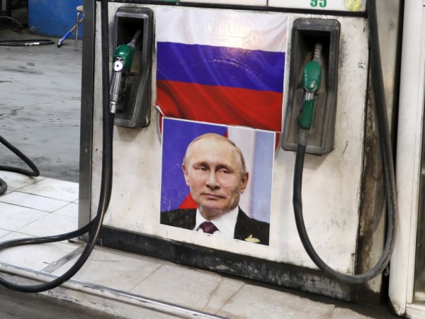 Москва няма да доставя суров петрол на страни, които подкрепят