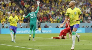 Бразилия тръгна ударно на Световното първенство и с лекота и