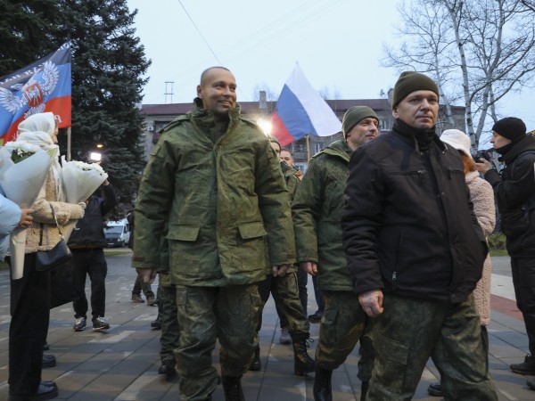 След преговори Киев върна на Москва деветима руски военнопленници, съобщи