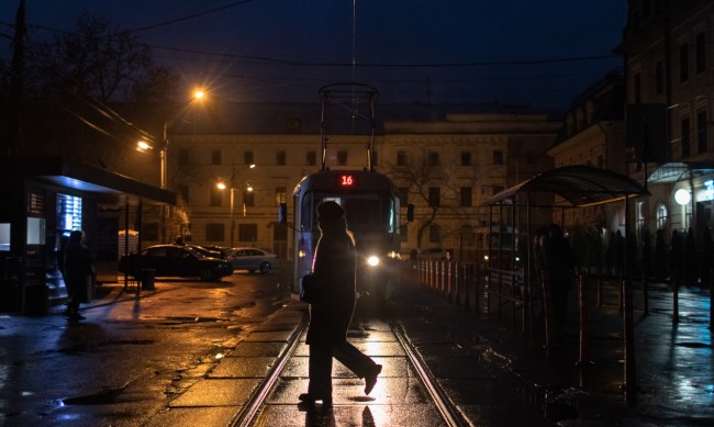 Сняг и градуси под нулата в Киев, милиони са без ток и отопление 