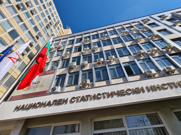 599.5 хил. българи са пътували в чужбина през октомври 2022