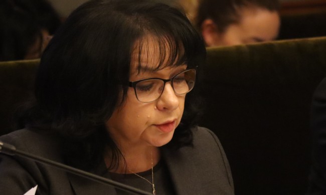 Петкова: Готови сме с кабинет в рамките на първия мандат