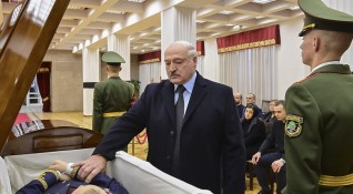Беларуският министър на външните работи Владимир Макей почина внезапно в