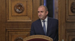 Вместо европейска солидарност България получава цинизъм коментира президентът Румен Радев