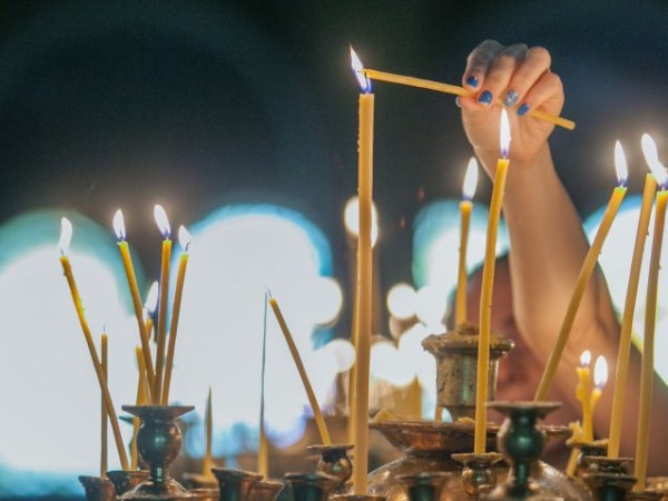 На 4 декември Православната църква почита света Варвара, която е