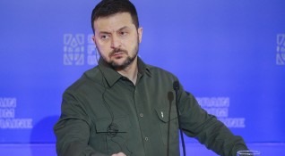 Президентът Володимир Зеленски призова украинците да бъдат търпеливи и силни