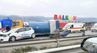 Тежка верижна катастрофа е станала на Околовръстното шосе в София