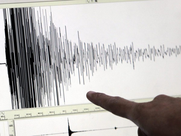 Земетресение с магнитуд 6,2 разлюля днес островите Ява и Бали