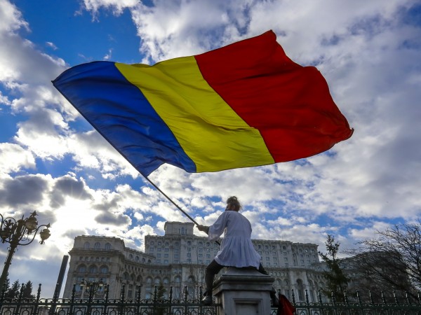 Румънският политически елит и общественост реагира остро на решението на