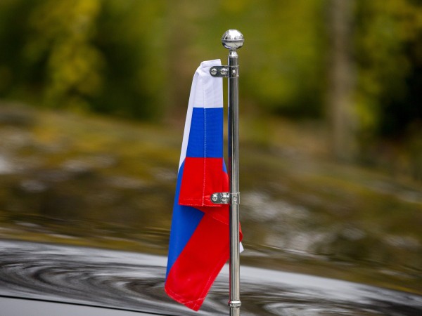 Русия реципрочно привика посланика на Канада в Москва, съобщава Ройтерс.
