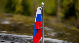 Русия реципрочно привика посланика на Канада в Москва съобщава Ройтерс