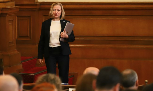 Надежда Йорданова: Притесненията на ДБ са принципни