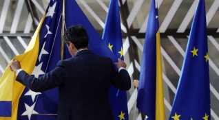 ЕС успя да договори съгласие за даването на статут на