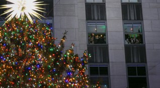 Университетът в Брайтън предложи служителите да наричат ​​Коледа период на